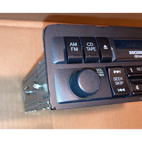 2001-2005 Honda Civic AM FM Radio Cassette Player Part Number 39100-S5A-A110-M1 - Picture 2 of 12